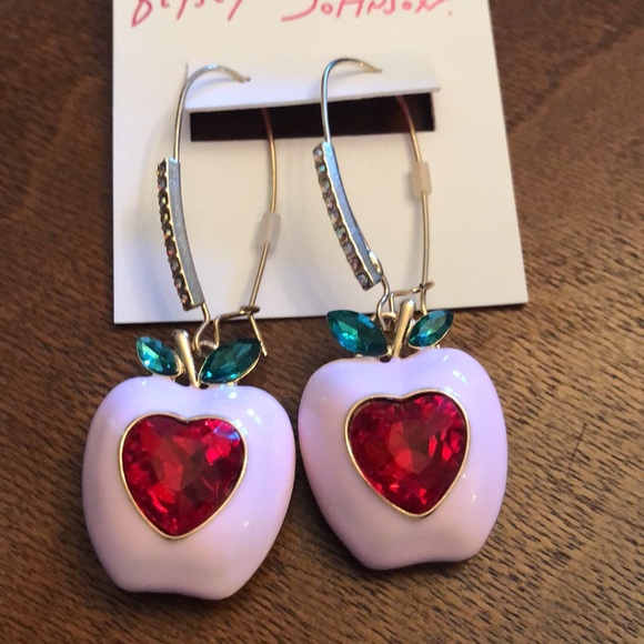 Authentic Betsy Johnson Pierced Earrings. New with tag. - Picture 10 of 12